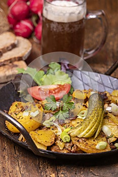 Rustic tyrolean groestl