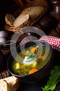 Rustikal Sorrel soup with potatoes and cream