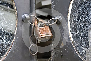 Rusty padlock