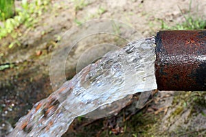 Rusty pipe water .