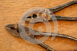 Rusty pliers