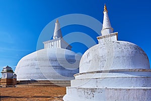 Ruwanwelisaya Stupa. The most visited sacred Buddhist site in Sri Lanka. Buddhist dagoba in Anuradhapura