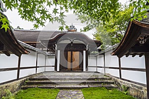 RyÅan-ji temple doorway Kyoto Japan