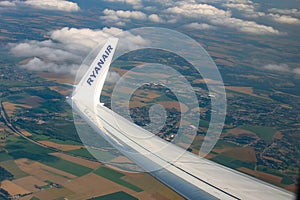 Ryanair wing tip
