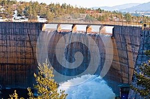 Rybniza Jezero Dam photo