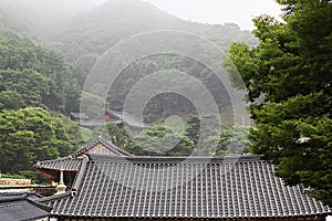 ItÃ¢â¬â¢s a korean temple