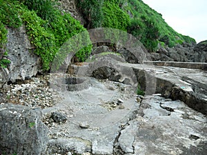 Sabautsuga, the only well at the east of Irabu island. People used to go down 124 stone steps.