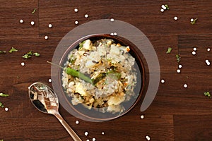 Sabudana khichdi is a light dish made with sabudana.