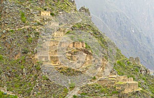 Sacsayhuaman inca city ruins wall