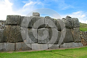Sacsayhuaman wall photo