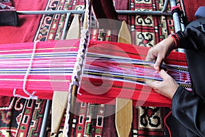 Sadu Weaving