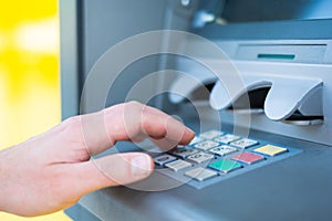 Safety concept when banking on an atm