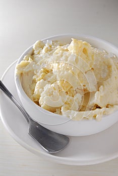 Sago mango vanilla ice-cream
