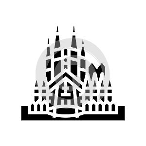 sagrada familia glyph icon vector illustration