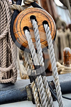 Sailboat pulleys and ropes detail