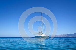 Sailing catamaran