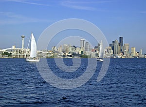 Sailing on Elliott Bay