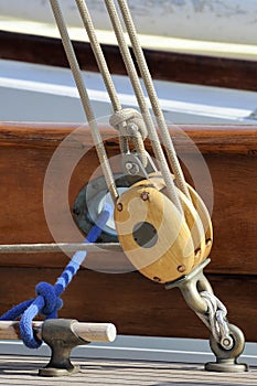 Sailing pulley