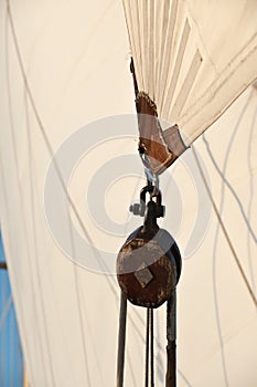 Sailing Pulley Block photo