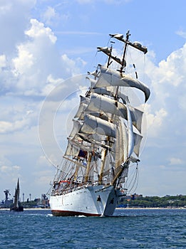 Sailing ship with protruding sails