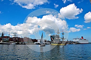 Sailing ships and cruise liner