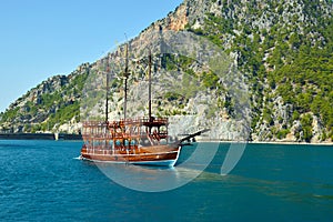 A sailing yacht in the Green Canyon in Turkey.