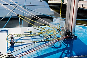 Sailing yacht rigging equipment: Jib Genoa block closeup