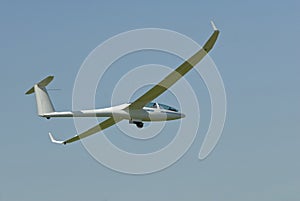 Sailplane in flight.