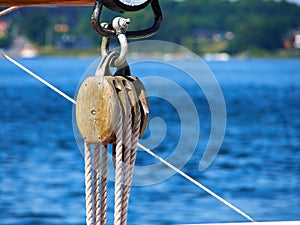 Sails ropes pulley