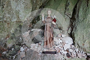 A saint in a cave in Rocamadour