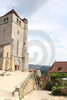 Saint-Cirq-Lapopie, the beautiful village in France