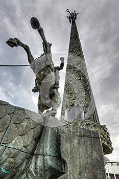 Saint George slaying a dragon by Poklonnaya Hill Obelisk