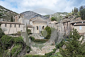 Saint-guilhem-le-dÃÂ©sert village photo