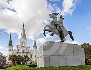 Saint Louis Cathedral and statue of Andrew Jackson, New Orleans, USA.