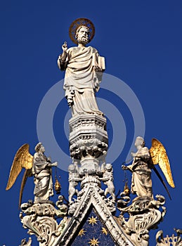 Saint Mark's Basilica Statue Venice Italy