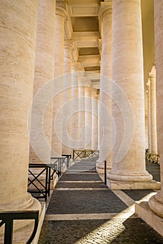 Saint Peter piazza columns