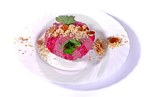 Salad of beets and walnuts