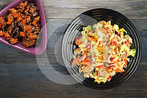 Salad with chicken stomachs with vegetables