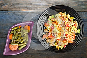 Salad with chicken stomachs with vegetables