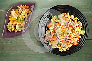 Salad with chicken stomachs with vegetables