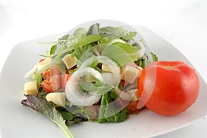 Salad dish