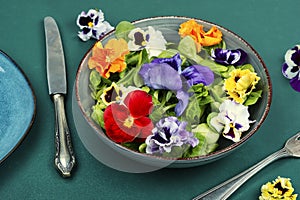 Salad made only from edible flowers