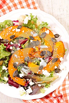 Salad with pumpkin slices