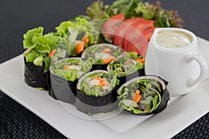 Salad roll