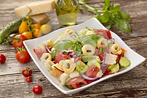 Salad with tortellini pasta