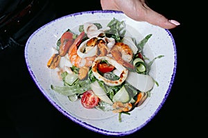 Salad with vegetables and shrimp