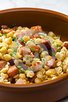 salad of  yellow peas, bacon and parsley