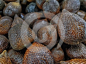 Salak in English is called snakefruit