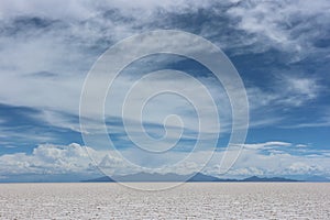 Salar de Uyuni, Bolivia photo