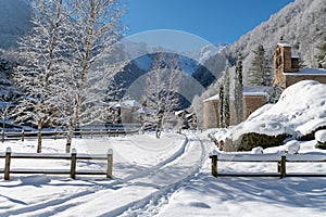 Salau village des pyrÃ©nÃ©es sous la neige